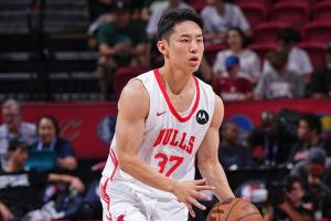 👀河村勇辉G联盟背靠背2战送21助 扣篮王麦克朗2战狂轰73分