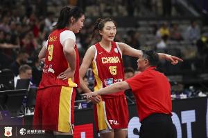 得好好总结！中国女篮全场出现19次失误 张子宇&王思雨各5次