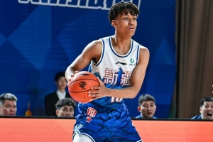 🏀潜力赛-冯傲9分4板3助4断 新疆战胜山东 山西力克上海