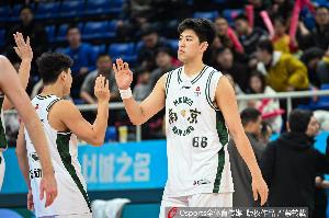 🏀潜力赛-张新宇12分4板 杜伯超7分3板 同曦击败北控