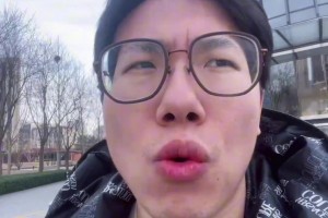孔祥宇：我都求求泰伦卢了 非得让祖巴茨去换防东契奇 就不信邪