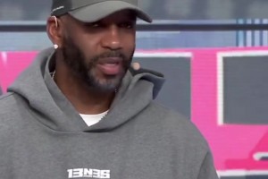 现在的火箭还是当年姚麦火箭强？麦迪：时代不同但我们更强