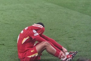 不会是最后一场吧 网友：导演了安菲尔德奇迹的人 倒在了安菲尔德