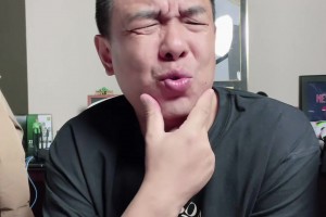 🤣徐亮模仿伊万：国足落后时他就在场边小嘴一撅 小眉头一皱