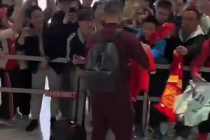 “人民球王”古德温领衔澳大利亚抵达杭州，这次不然别救了吧🤣