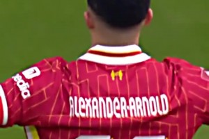 进步很大！杨晨：依木兰在05年龄段，特点还没那么明显 ，但现在