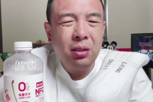 徐亮：别再降薪了，中超球员薪水仅为日韩的三分之一