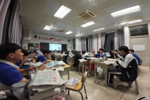 在哪找的这么几个神奇宝贝🤣晚自习都siuuuu起来了