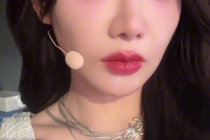 湖人1-3落后，美娜真的快哭出来了