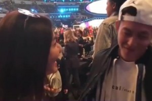 美娜早年采访陈冠希名场面：我和你一样喜欢勒布朗和威少😂