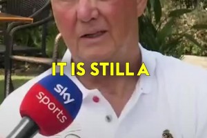 💰范加尔：曼联仍然是商业俱乐部而非足球俱乐部！主帅没有引援话语权，斯洛特就有