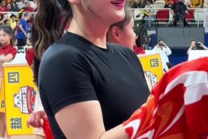 李梦因伤无缘女篮亚洲杯 所以能看一场就珍惜一场吧🙏🙏🙏