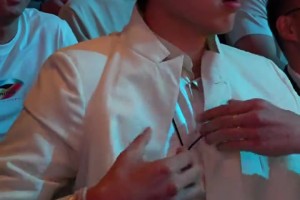 来信儿了！杨瀚森被选中前几分钟默默套上西装说道：超预期了😄