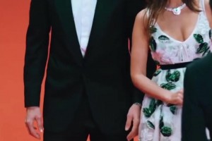眼光一直在线👍！法媒：本泽马将于7月与美女演员结婚