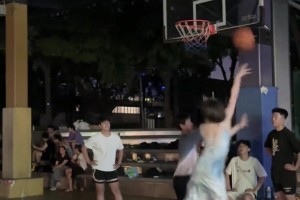 防守强度这么小，找个班上吧