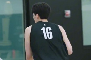 🔥杨瀚森训练DAY3视频来咯！网友：亚洲杯我让周琦打封闭上场！
