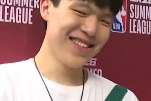 布朗尼谈弗拉格：“他很出色，会有一番成就！”
