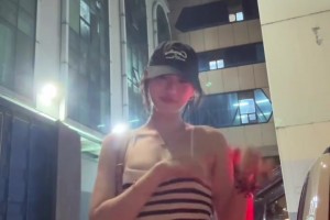 刘礼嘉女友晒手势舞！不愧是打球的，颜值身材都在线啊😍