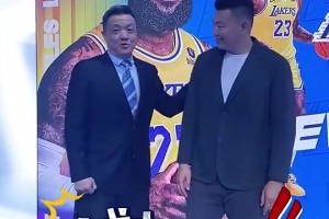 根本顶不动！李根谈当年为何背打不动克莱，原因原来是这样！