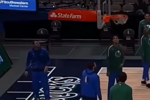 杨毅：字母哥是我见过这么多NBA超巨里最好的采访对象， 没有之一