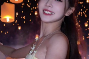 好美啊！😍金佳悦晒自己放孔明灯视频：祝大家新年快乐，安康！