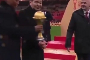 摩洛哥亲王拒给塞内加尔颁奖，发布会大部分摩洛哥记者离席