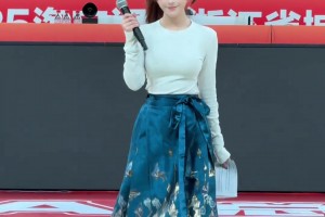 😍有这样的美女MC，谁还不关注一个！